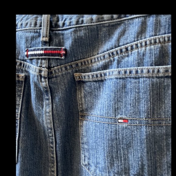 Tommy Hilfinger denim skirt - Picture 3 of 4